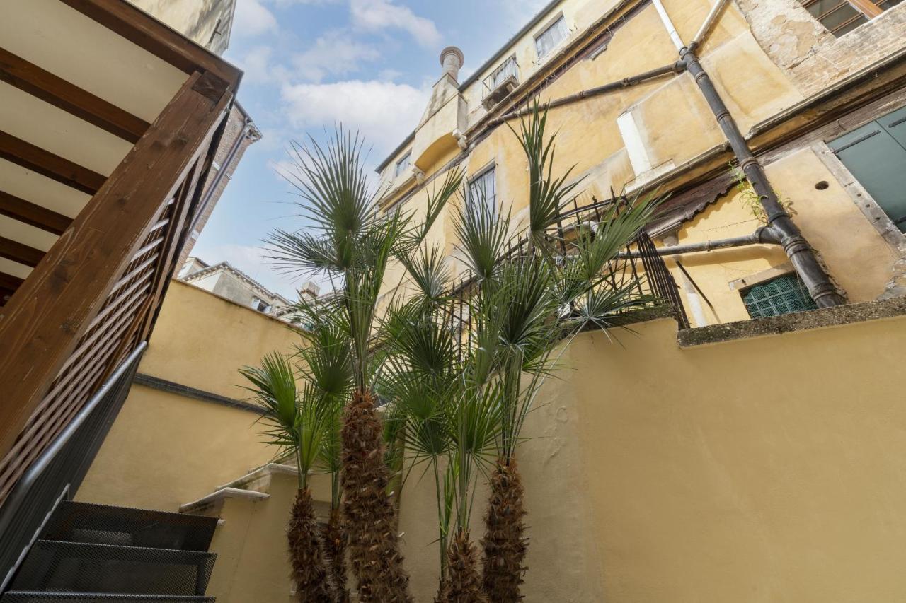 Gondola Luxury - Campo Santi Filippo E Giacomo By Wonderful Italy Venice Exterior photo